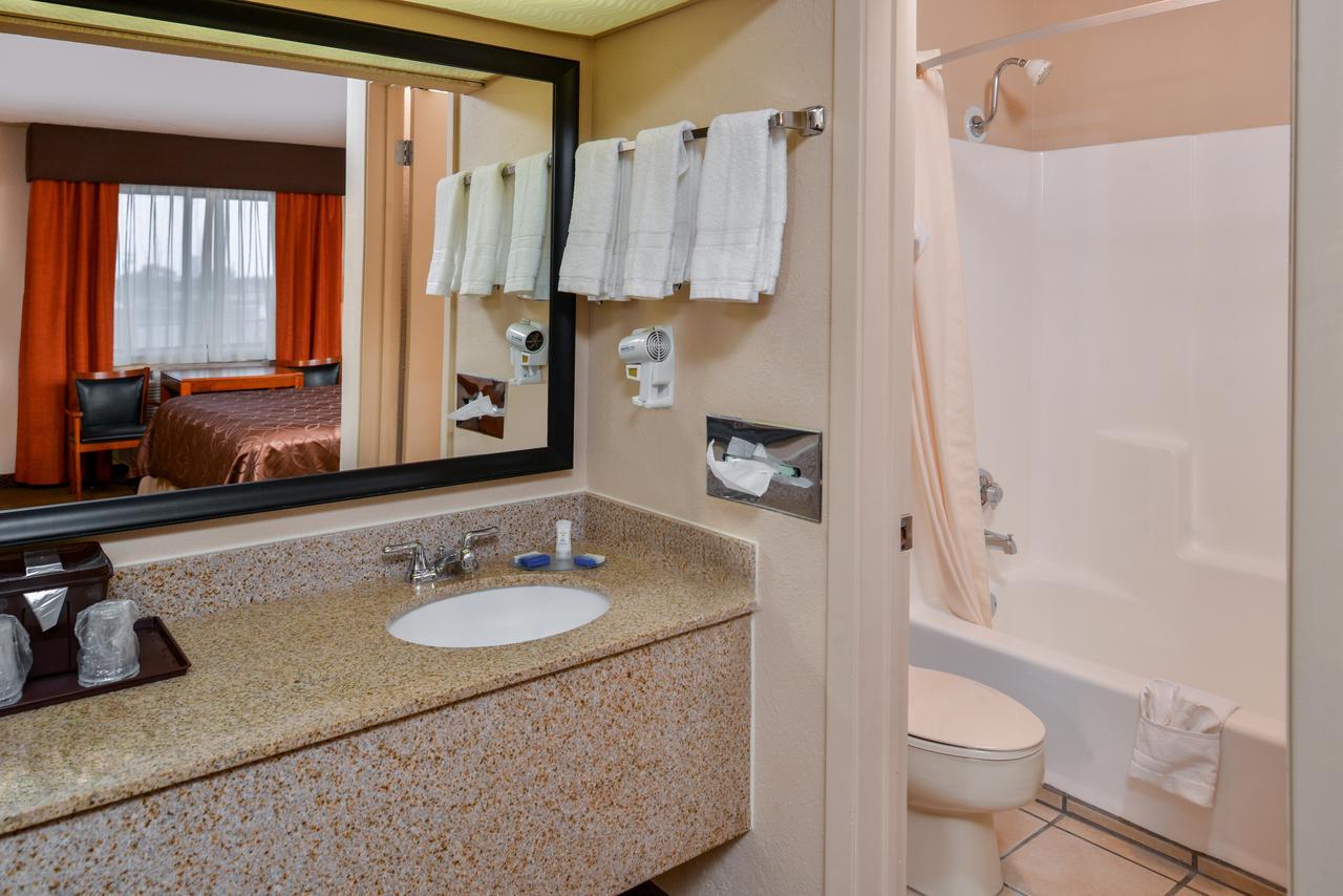 Best Western Executive Inn Hobbs Dış mekan fotoğraf